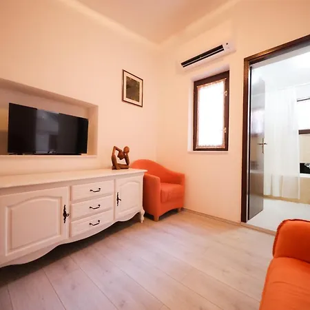 Appartement Two Bedroom In The Old Town Marija
