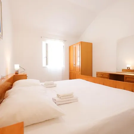 Two Bedroom In The Old Town Marija Appartement *