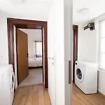 Апартаменты Two Bedroom In The Old Town Marija Задар